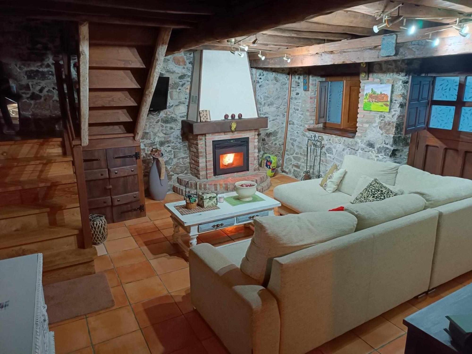 Casa Rural Casa Pumarin Pravia Esterno foto